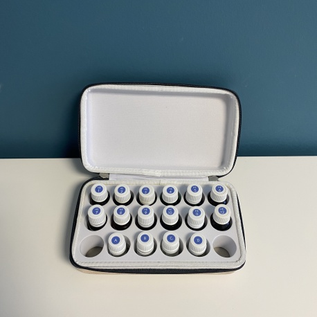 Trousse Synelia 18 huiles essentielles - Beige